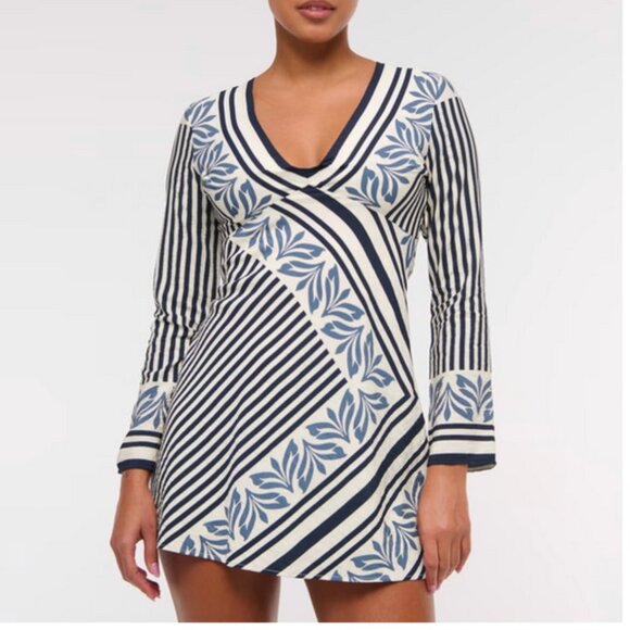 Abercrombie & Fitch Womens NWT Long Sleeve Twist Mini Dress Size S PETITE - Picture 1 of 5